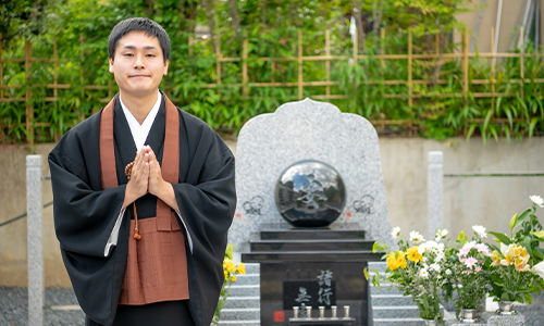 宗旨や宗派は不問ですいつでもお参りください